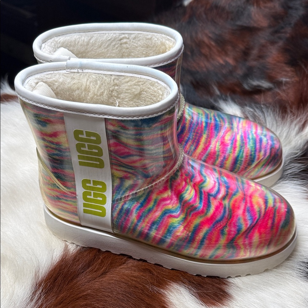 UGG Classic Clear Mini Pixelate